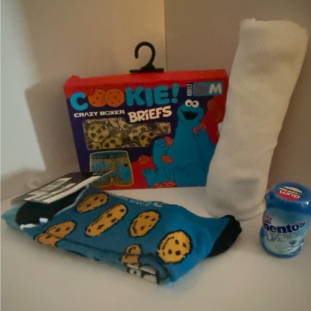 Crazy Boxer COOKIE MONSTER Men’s Boxer Briefs Gift Set (Size Medium)